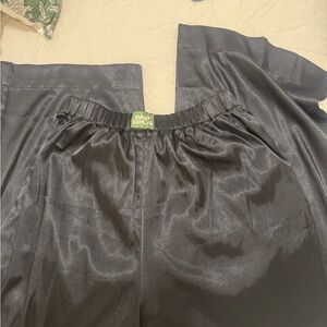 Daily Drills Elegant Black Satin Sleepwear